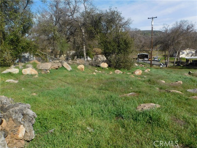 15095 Hillcrest Avenue, Clearlake