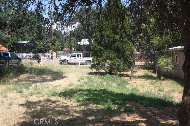 5582 Cottage Avenue, Clearlake