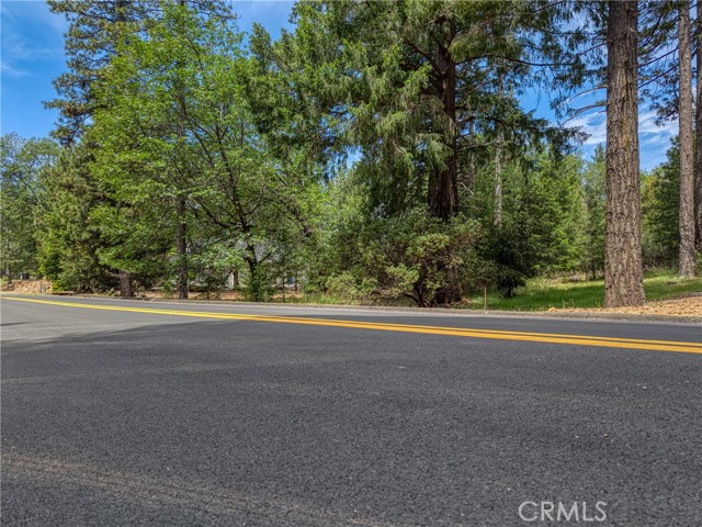 8833 Fox Drive, Cobb