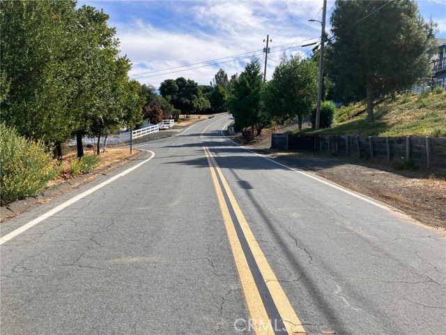 3092 Riviera Heights Drive, Kelseyville