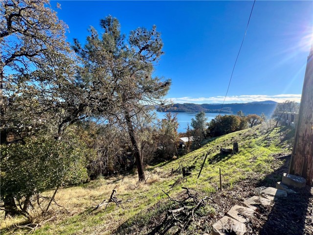 13338 Sampson Drive, Clearlake