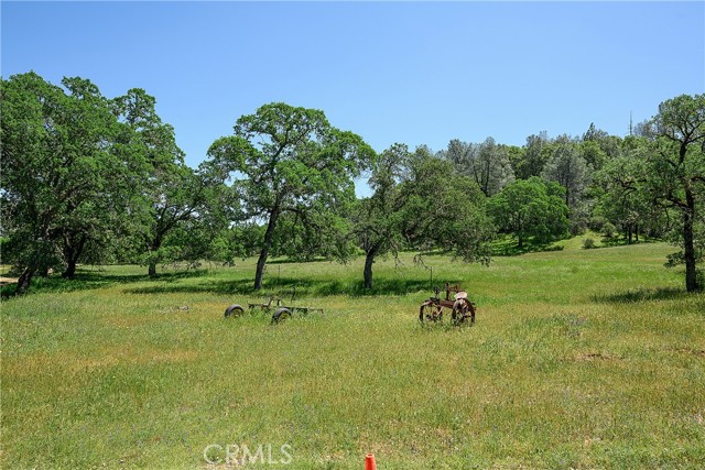 19665 Oat Hill Road, Middletown