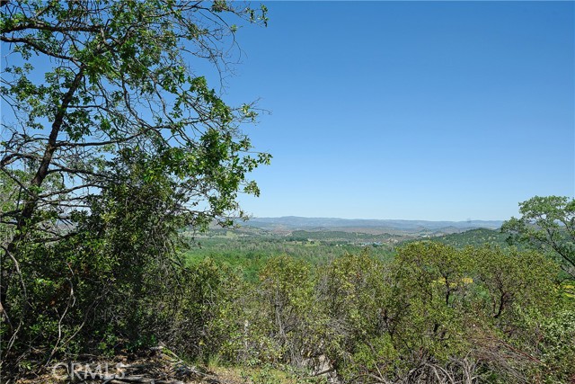 19665 Oat Hill Road, Middletown