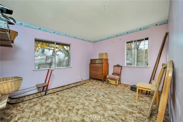 19665 Oat Hill Road, Middletown