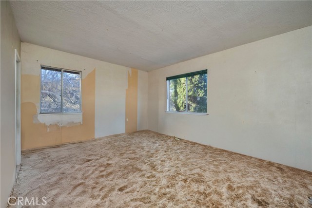 19665 Oat Hill Road, Middletown