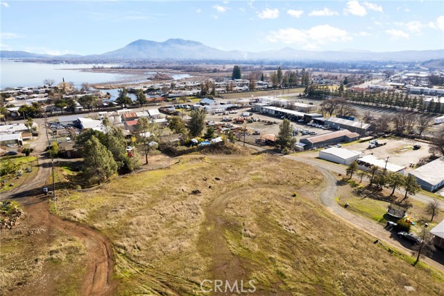 333 Grace Lane, Lakeport