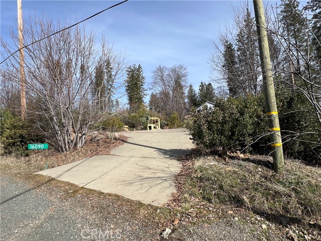 16090 Maple Street, Cobb