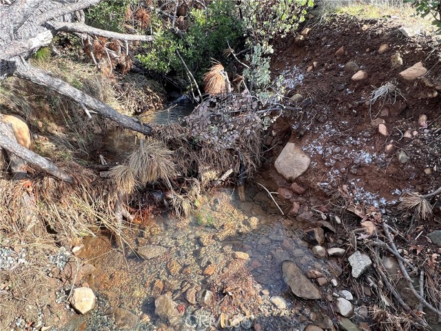 16090 Maple Street, Cobb