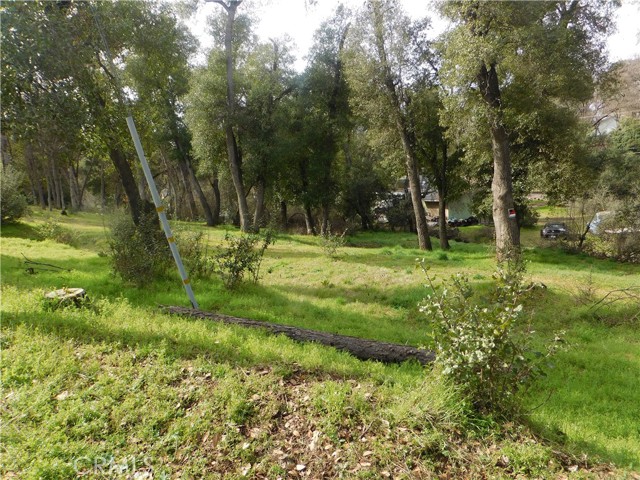 5560 Hale Avenue, Clearlake