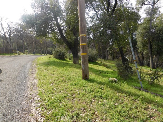 5560 Hale Avenue, Clearlake