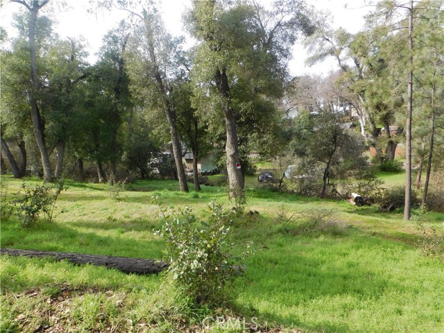 5560 Hale Avenue, Clearlake