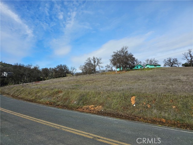 1930 New Long Valley Road, Clearlake Oaks