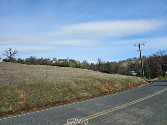 1930 New Long Valley Road, Clearlake Oaks