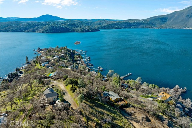 3019 Oak Crest Drive, Clearlake