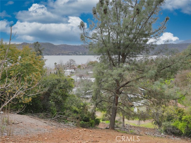 13477 Arrowhead Road, Clearlake