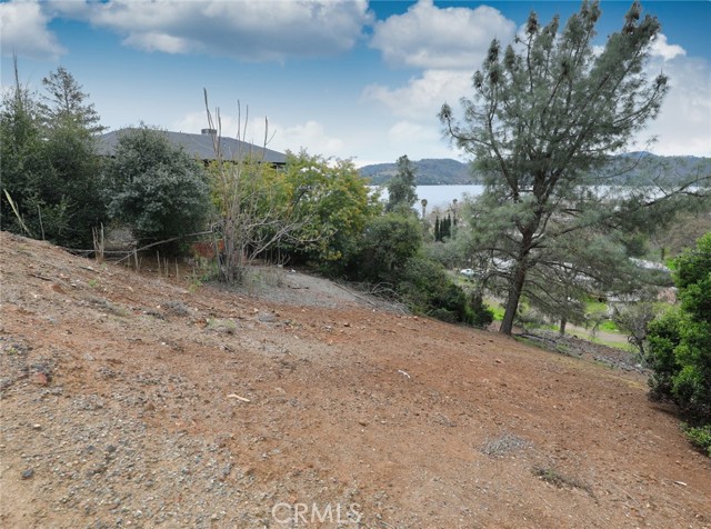13477 Arrowhead Road, Clearlake