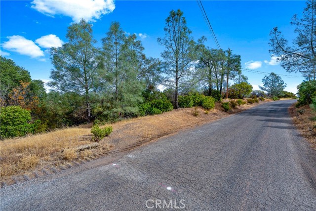 12220 Cerrito Drive, Clearlake Oaks