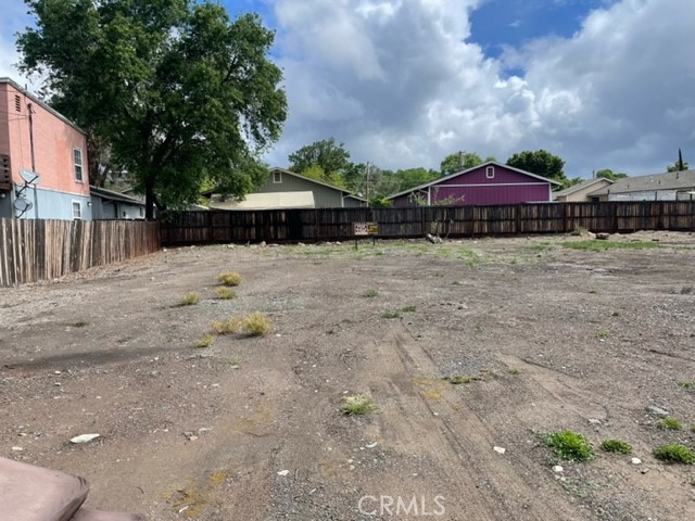 14240 Pearl Avenue, Clearlake