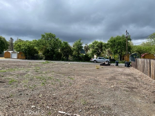 14240 Pearl Avenue, Clearlake