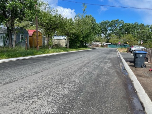 14240 Pearl Avenue, Clearlake