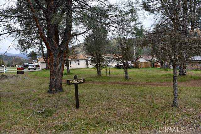 2360 Spring Valley Road, Clearlake Oaks