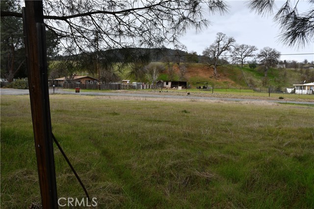2360 Spring Valley Road, Clearlake Oaks