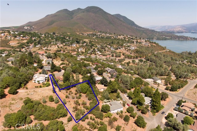 9785 Mount Hood Way, Kelseyville