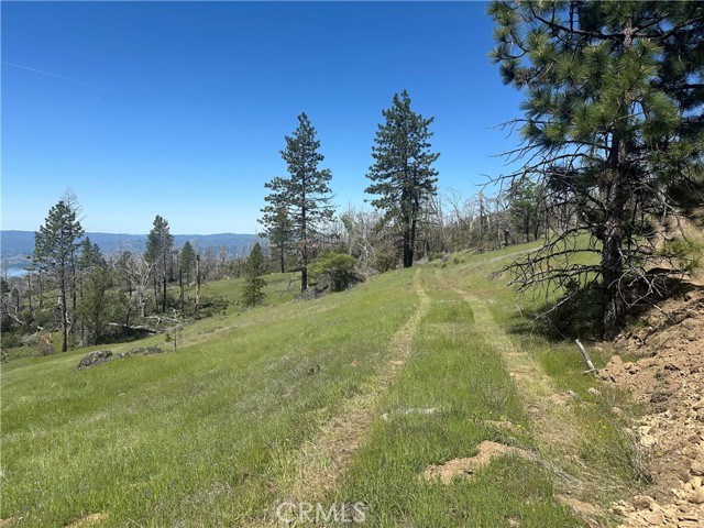 8191 Deer Valley Road, Lucerne