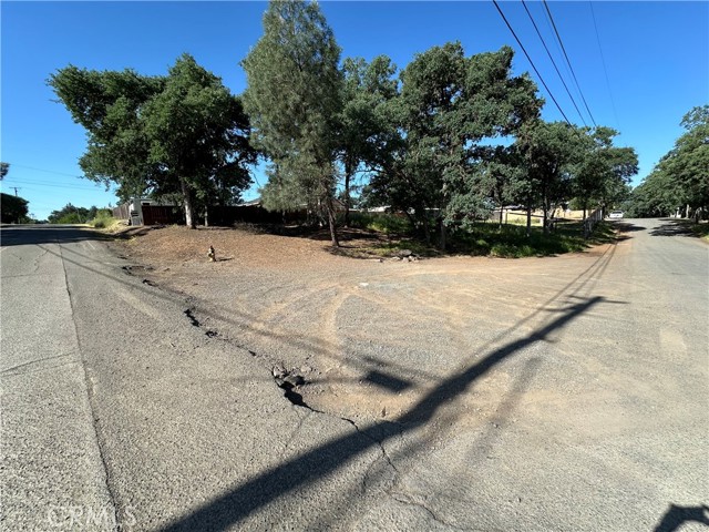 16129 36th Avenue, Clearlake