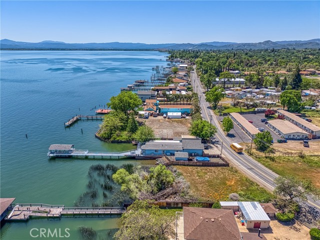 2832 Lakeshore Boulevard, Lakeport