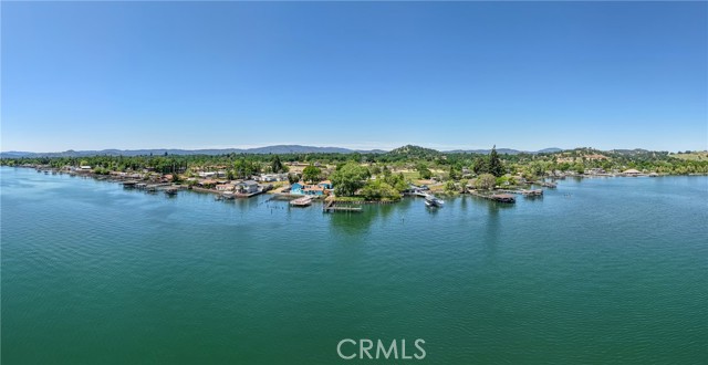2832 Lakeshore Boulevard, Lakeport