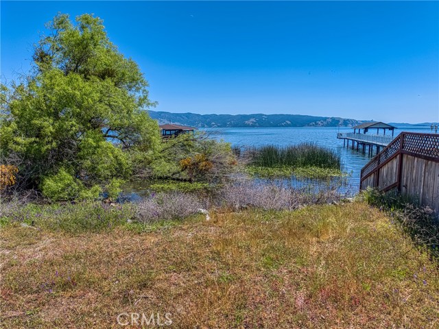 2832 Lakeshore Boulevard, Lakeport