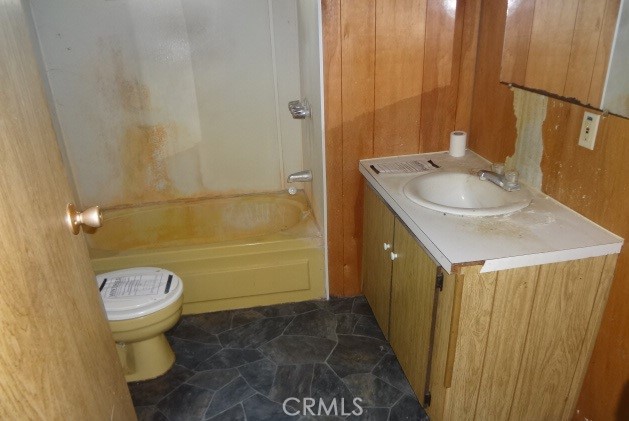 9216 Pebble Road, Lower Lake