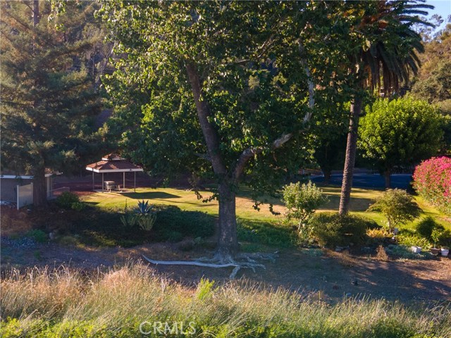 8456 Paradise Valley Boulevard, Lucerne