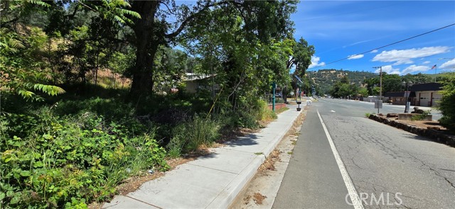 12618 Foot Hill Boulevard, Clearlake Oaks