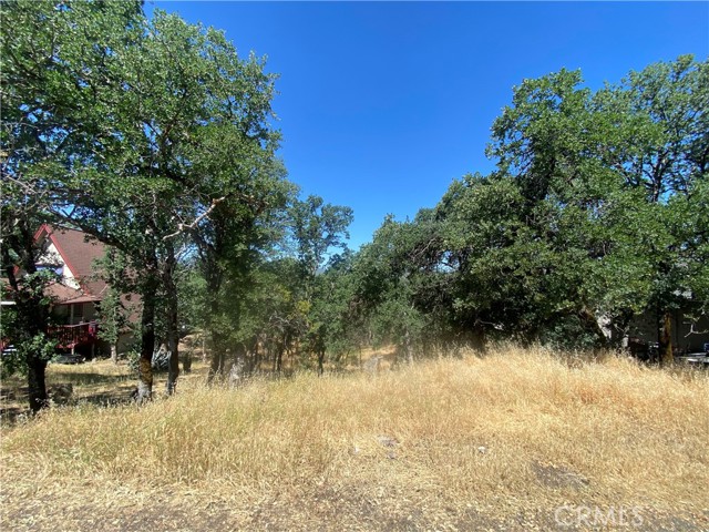 17487 Meadow View Drive, Hidden Valley Lake