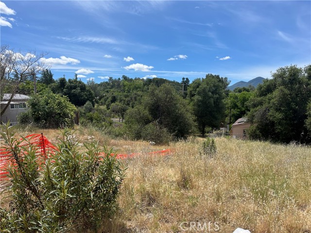 3425 4th Street, Clearlake