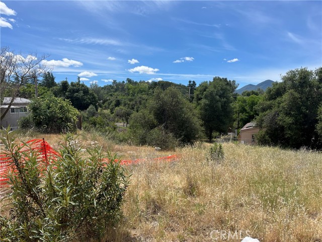 3425 4th Street, Clearlake