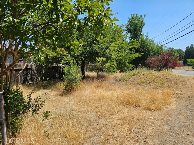 15903 40th Avenue, Clearlake