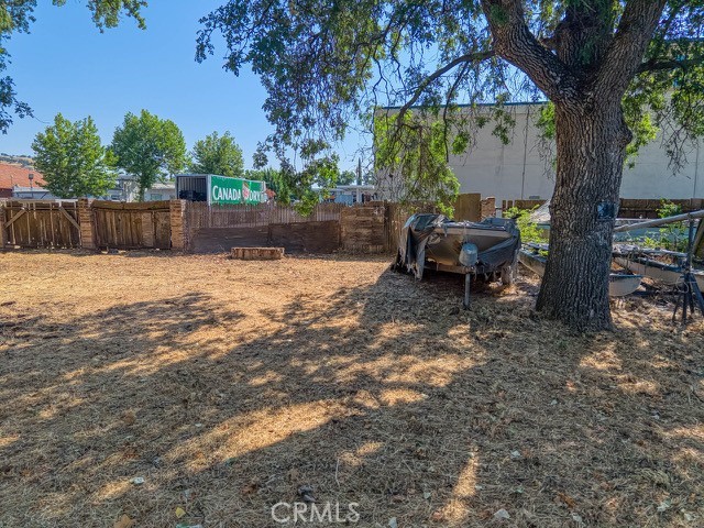 14089 Lakeshore Drive, Clearlake