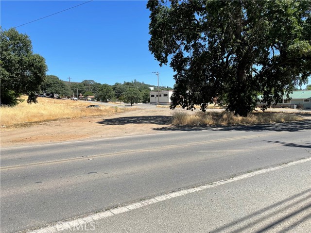 14950 Burns Valley Road, Clearlake