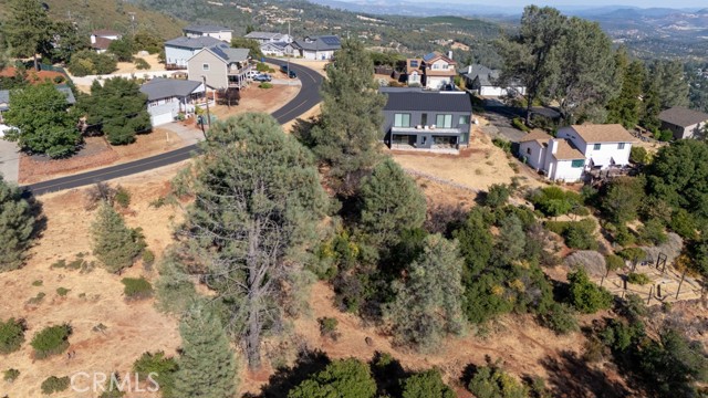 15781 Little Peak Road, Hidden Valley Lake