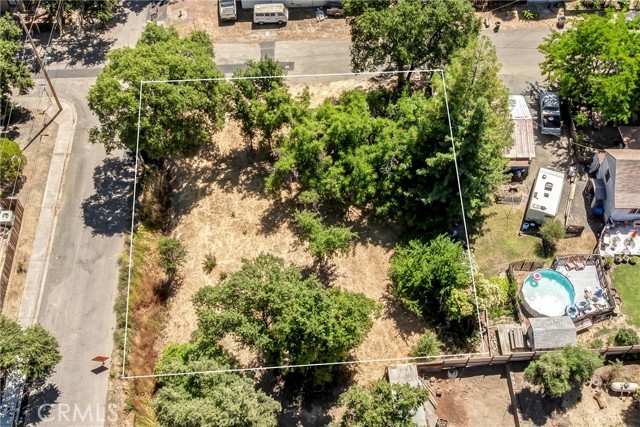 521 10th Street, Lakeport