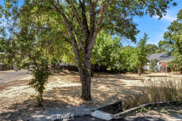 521 10th Street, Lakeport