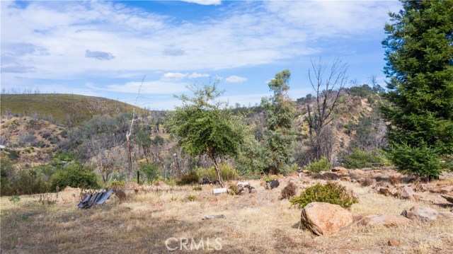 21541 Yankee Valley Road, Hidden Valley Lake
