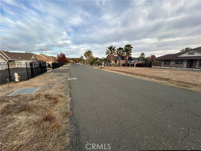 1250 Oak Park Way, Lakeport