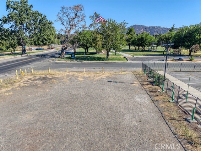 14050 Division Avenue, Clearlake