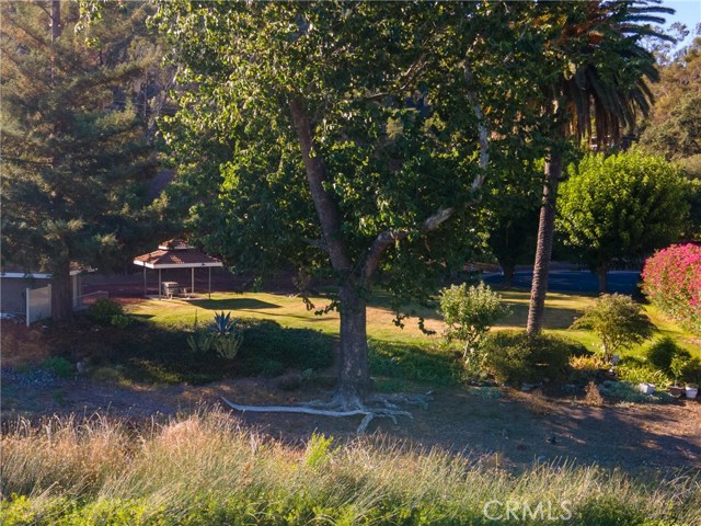 8336 Paradise Valley Boulevard, Lucerne