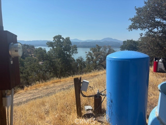 10877 Crestview Drive, Clearlake