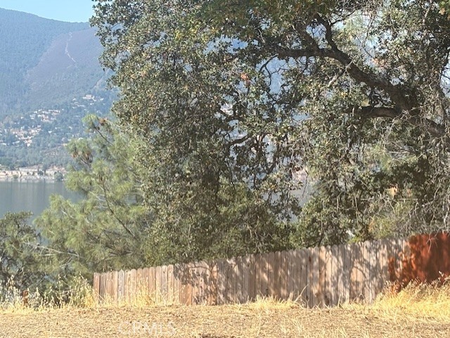 10877 Crestview Drive, Clearlake